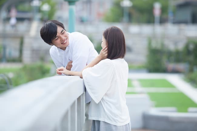 思わせぶりな男
