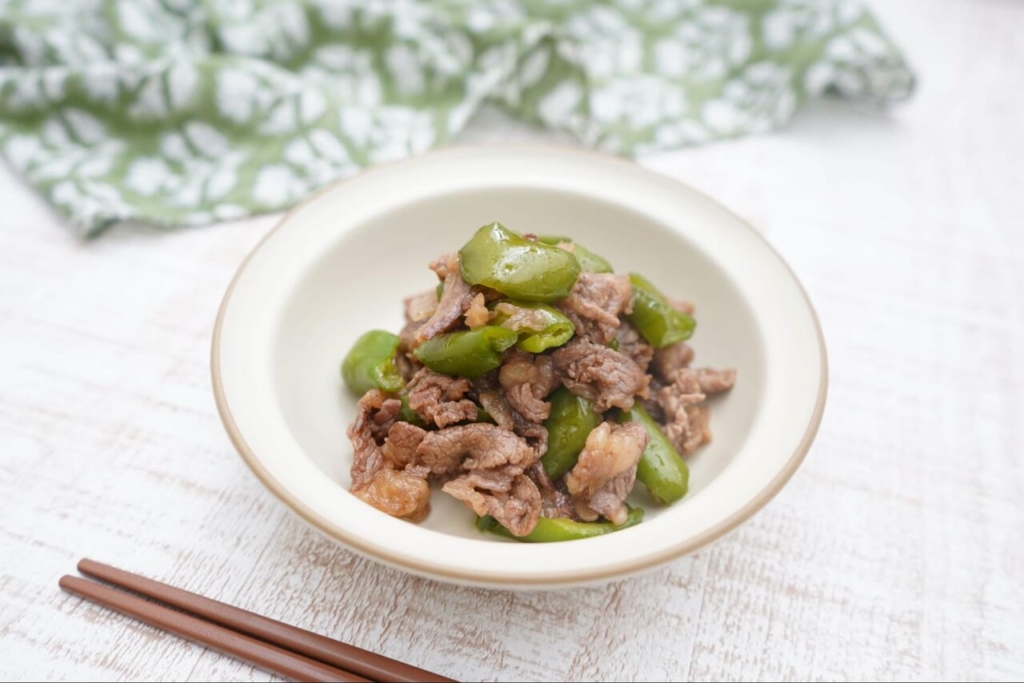 牛肉とピーマンの甘辛炒め