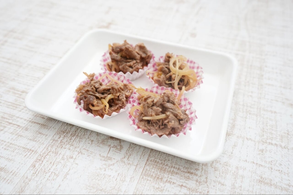 レンジで牛肉ともやしの炒め物