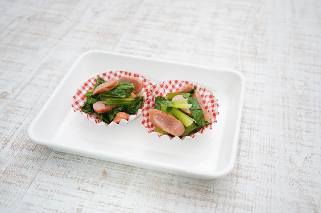 青梗菜とウインナーの和え物2