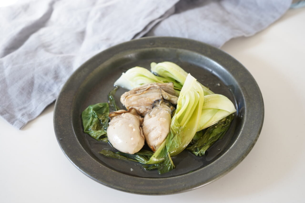 お弁当レシピ1牡蠣と青梗菜の蒸し煮