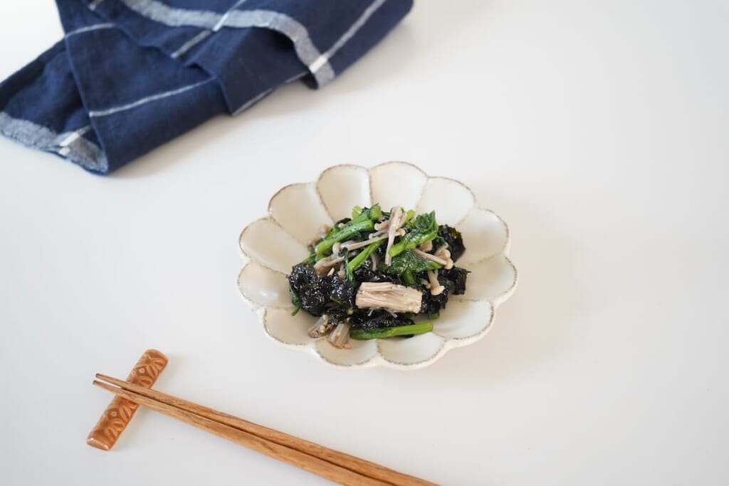 お弁当レシピ1春菊の韓国海苔和え
