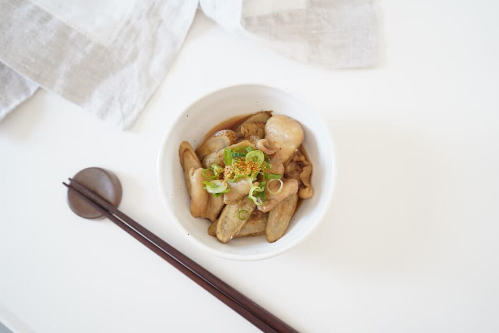 お弁当レシピ2鶏皮とごぼうの甘辛煮