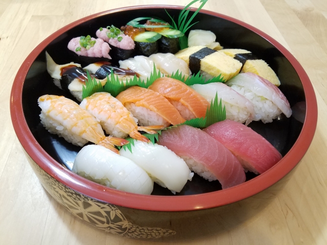 「お寿司頼んどいて」産後の退院日に待っていたのは…気遣えない夫と“義両親の口出しラッシュ”