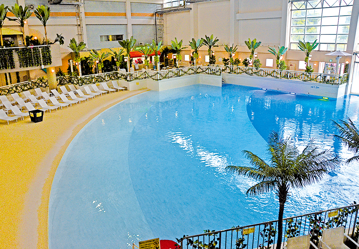 大分県・別府温泉の全天候型プール「アクアビート」で人気のアクアビーチ