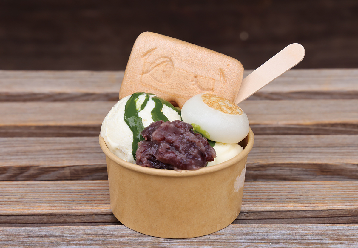 「hakatakara」のにわかもなかアイス 470円～