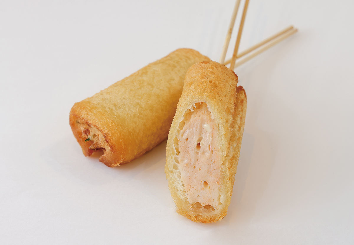 西門蒲鉾本店の博多蒲ドッグ 300円（めんたいチーズ／野菜味）