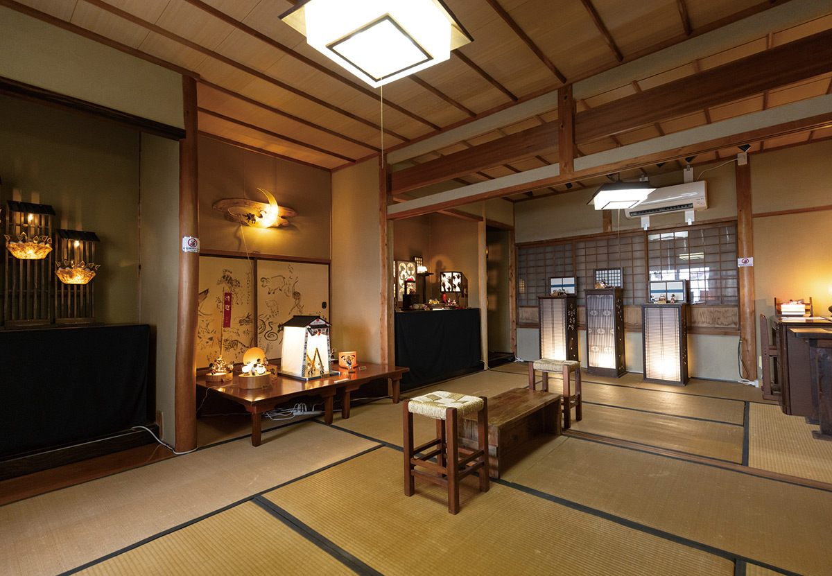 のこのしまアイランドパークの新施設「あかり館」の畳敷きの展示室