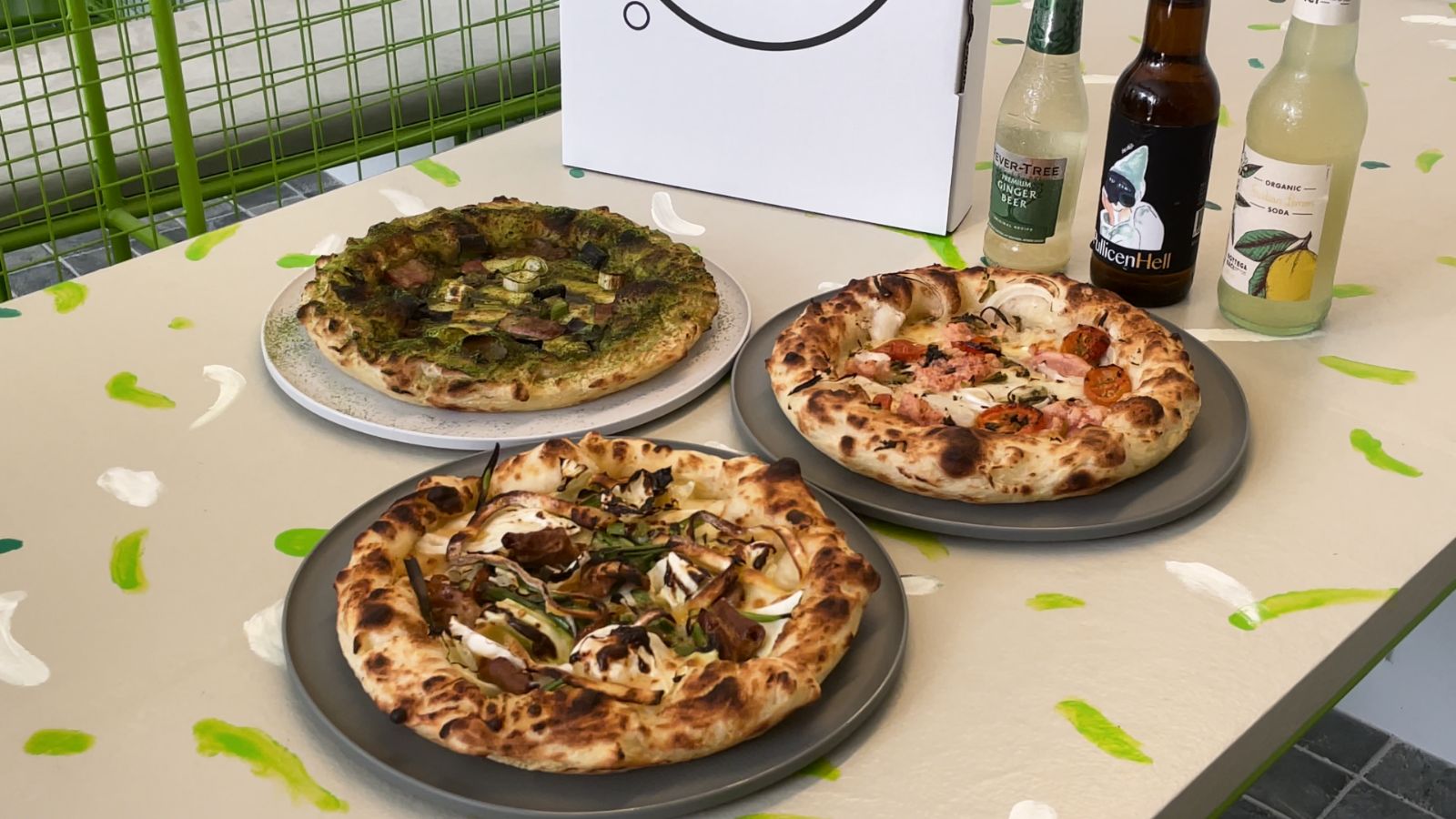 400℃ PIZZA Piu Hakataの博多店限定ピッツァ3種
